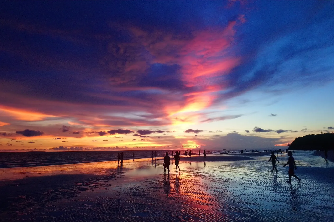หาดไวท์บีช เกาะโบราเคย์